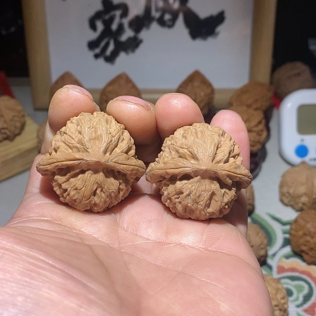 文玩核桃把件38宫灯