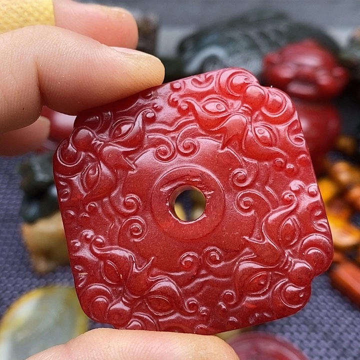 未镶嵌蛇纹石玉颈饰