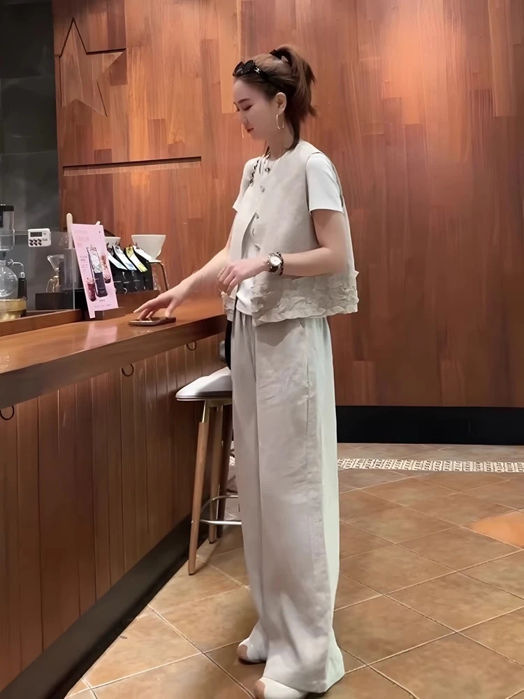 夏季女装新款气质减龄清冷松弛感穿搭米白色马甲阔腿裤三件套装女