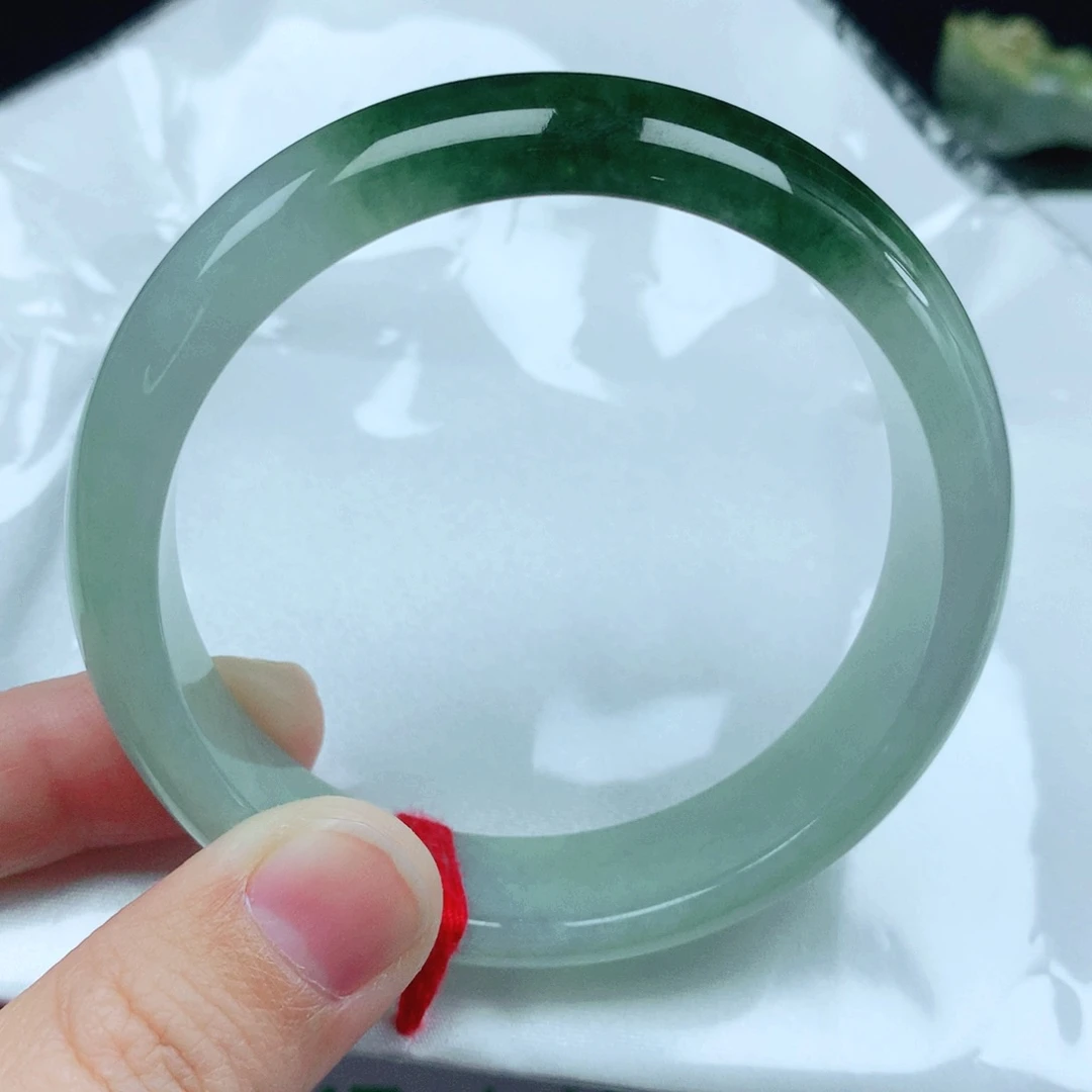 未镶嵌手镯翡翠一****?58