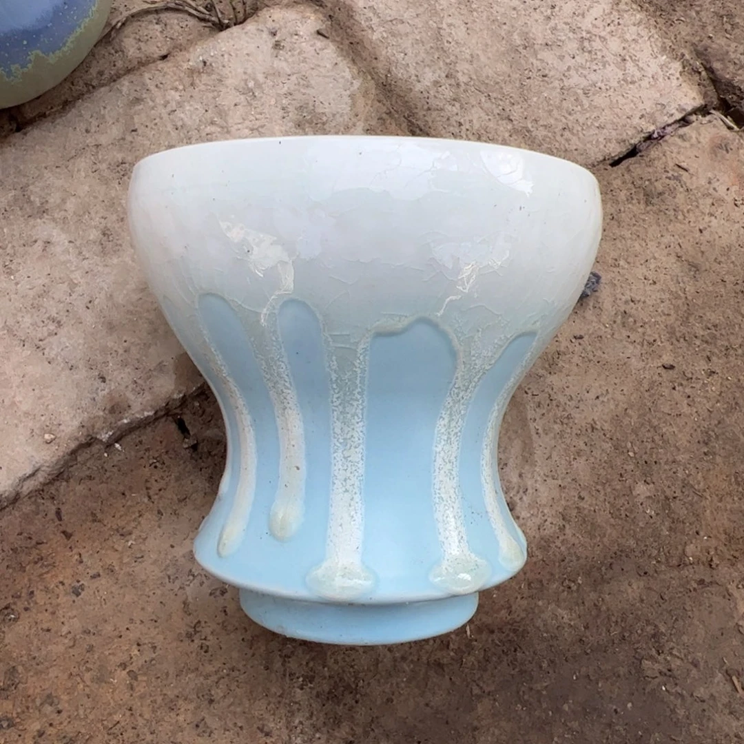 新疆包邮 中号盆一只