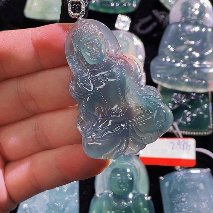 翡翠颈饰18K金镶嵌58，