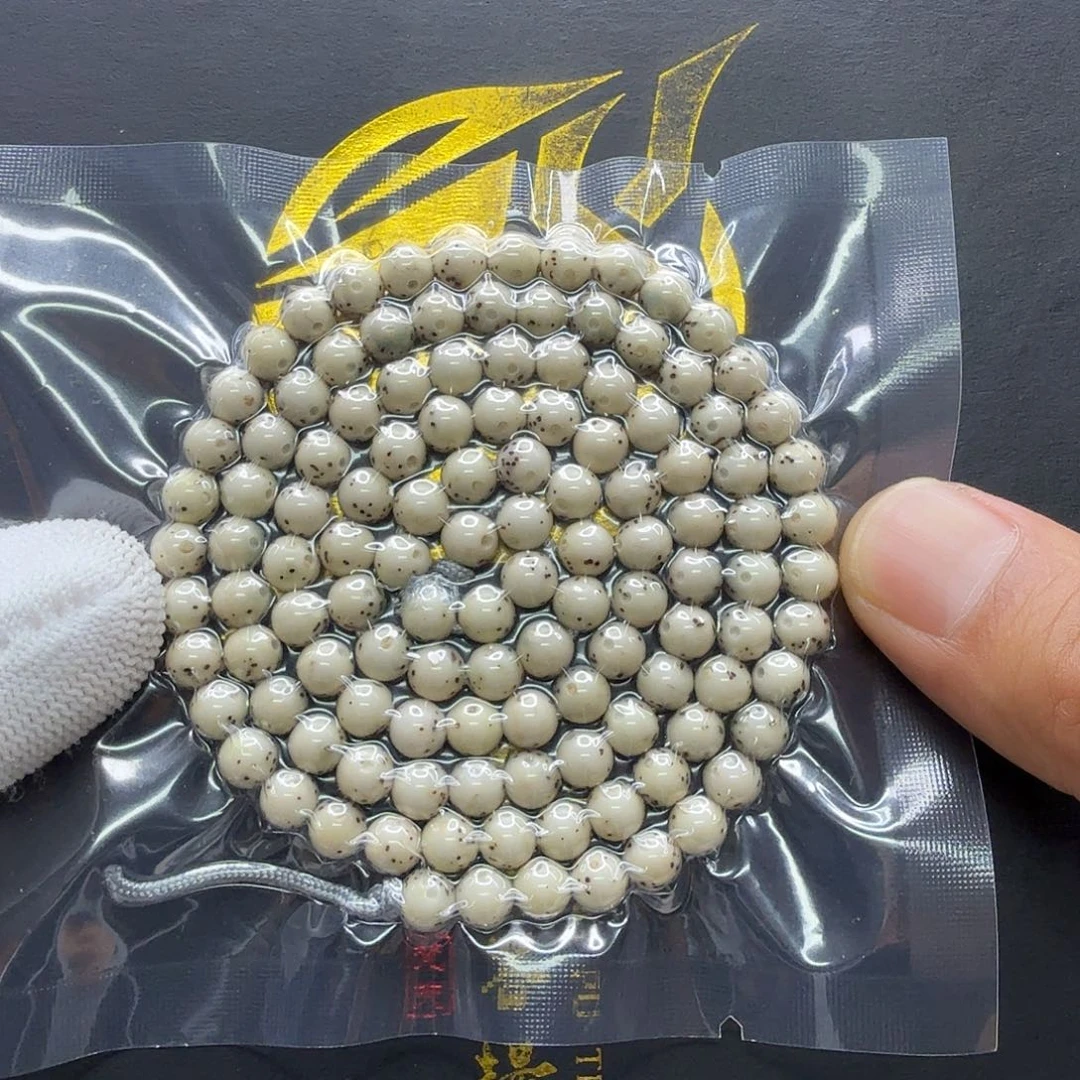 吊坠星月菩提28梵天糯冰大眼睛通体6圆108