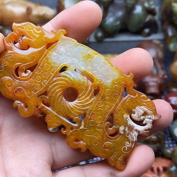 未镶嵌蛇纹石玉颈饰