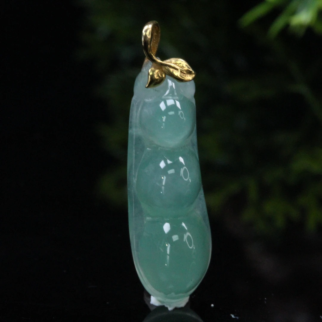 天然缅甸翡翠A货18K金镶豆绿福豆开运福豆吊坠/1226188/拍卖