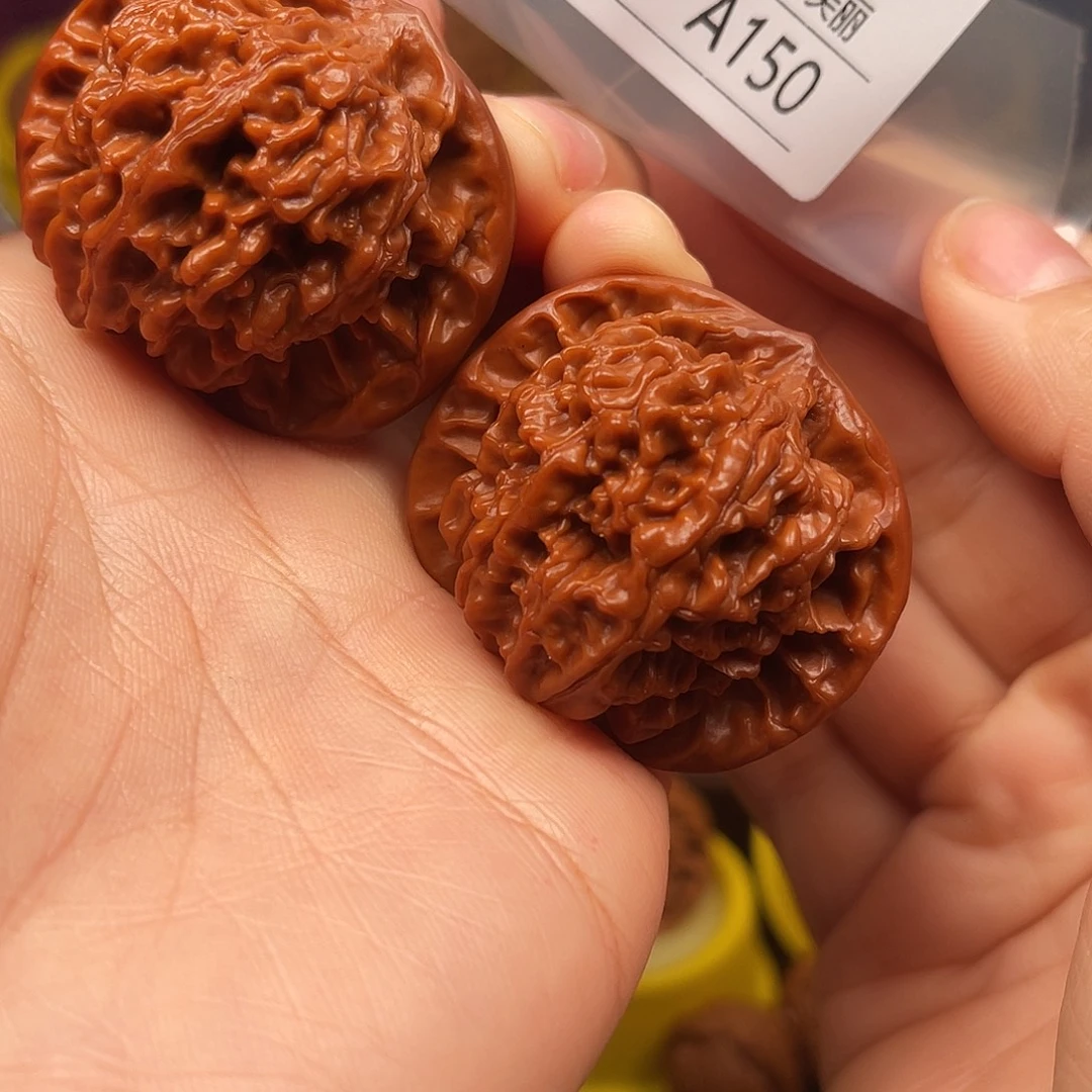 种***鱼吊坠文玩核桃图图大耳