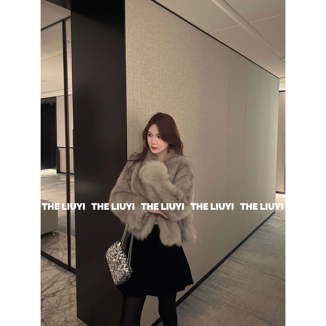 【LIUYI】精致风黑色丝绒百搭花苞短裙511107