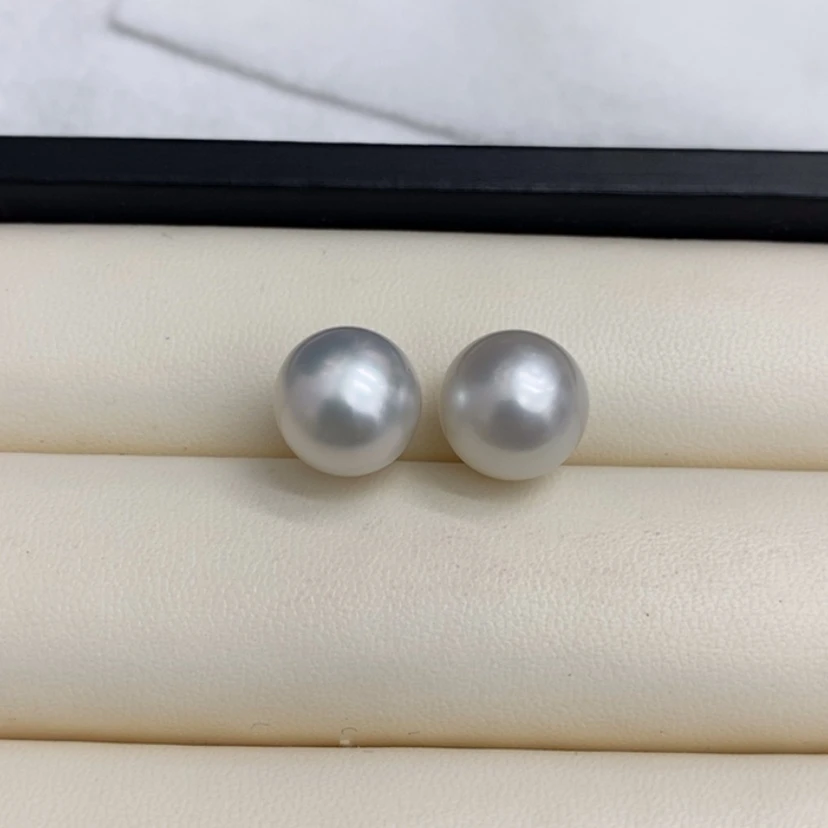 【闪购商品】18K金镶嵌耳饰海水珍珠小*瓶