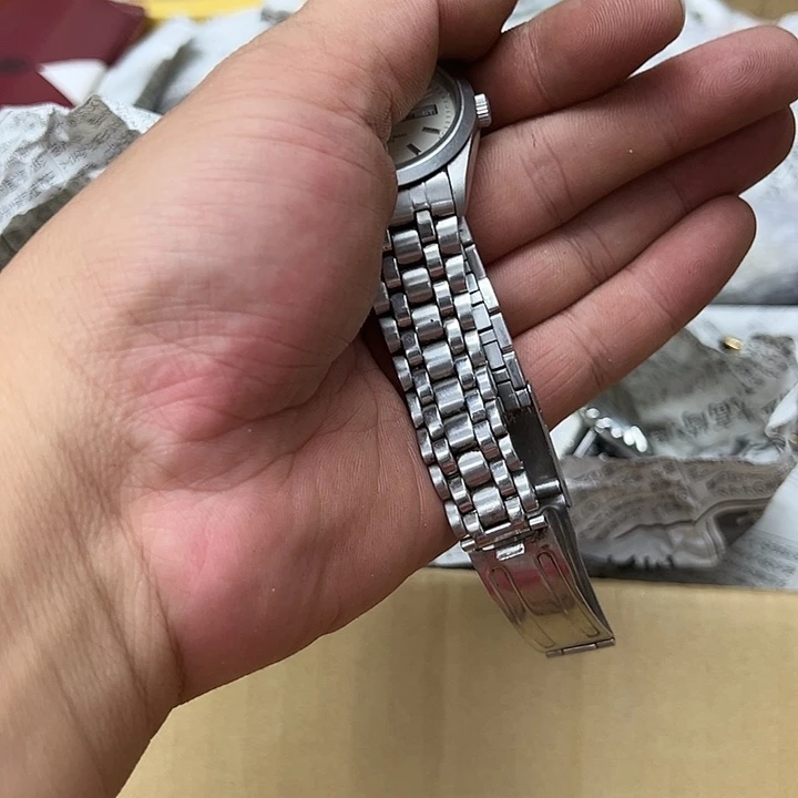 满25包邮。 不退不换.中古品默认瑕疵