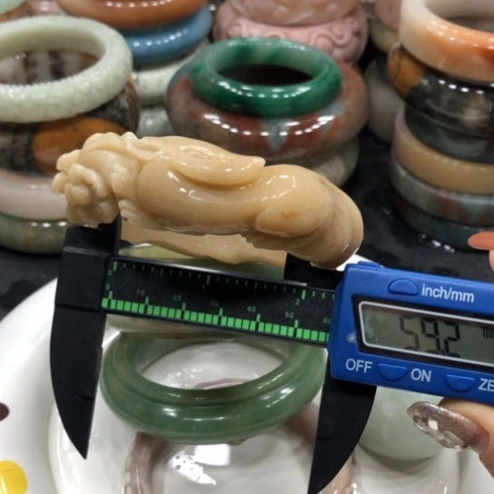 未镶嵌石英质玉珠宝半成品10