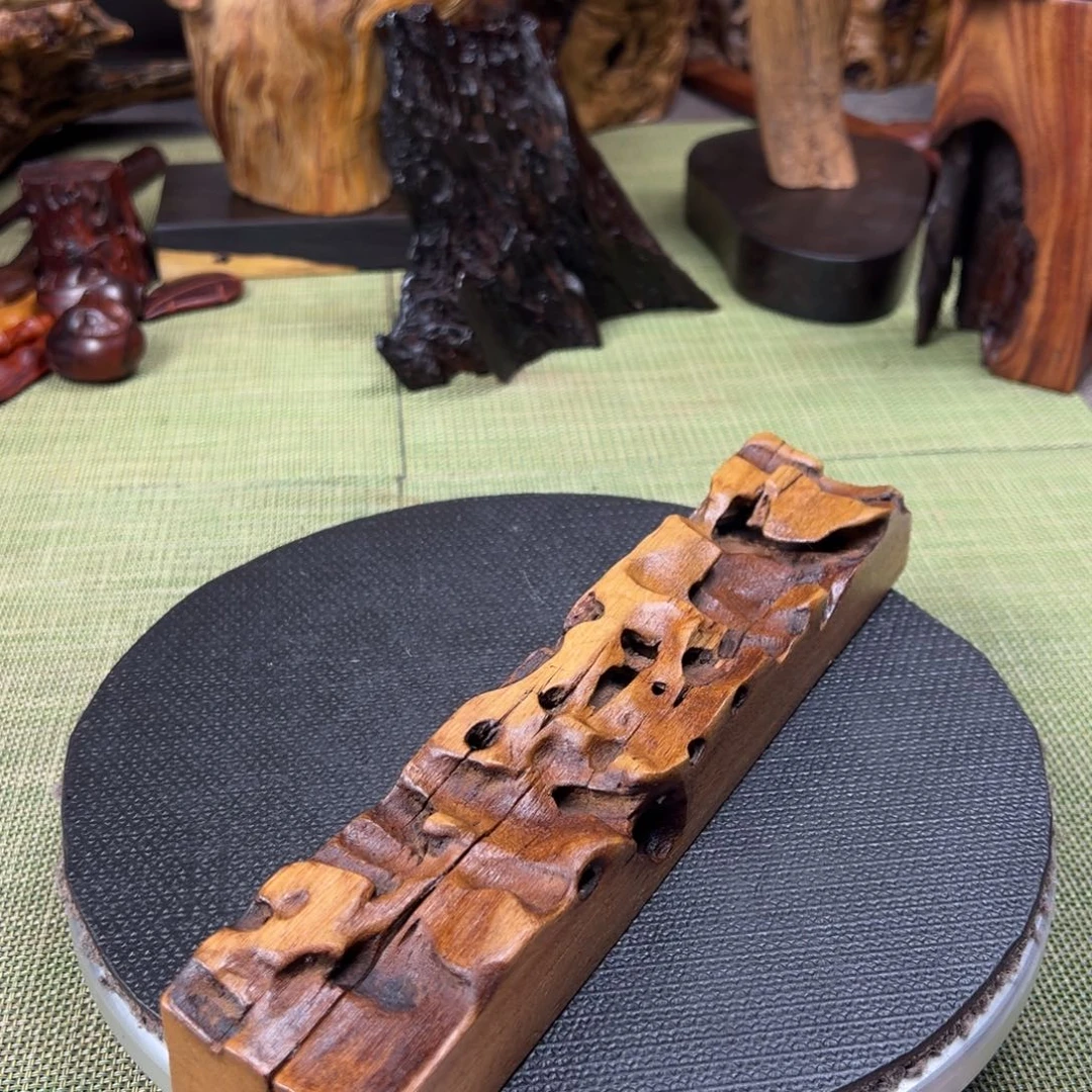 大果紫檀（缅甸花梨）龍*