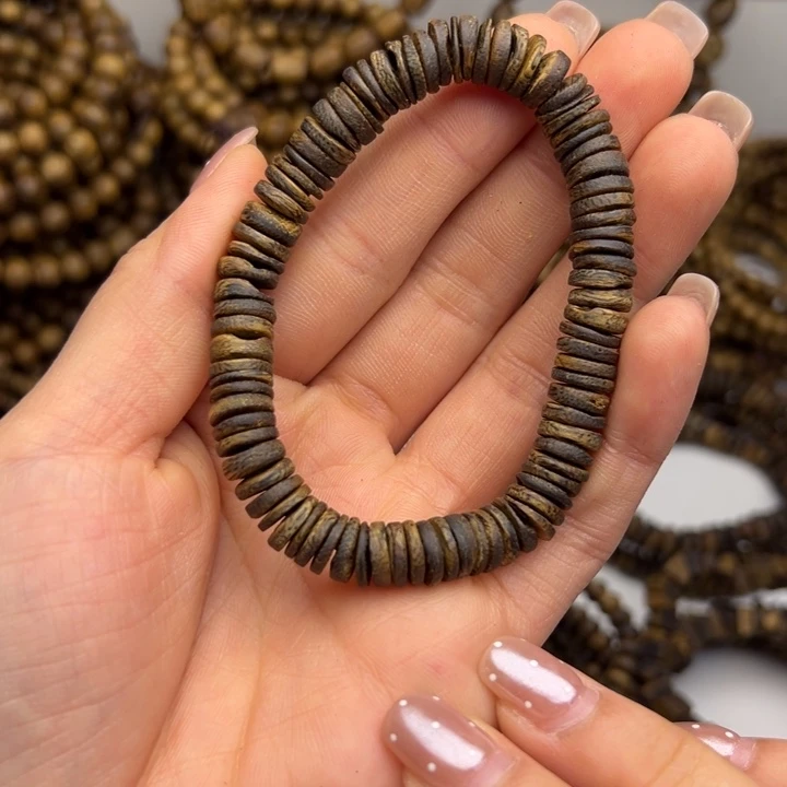 沉香碎屑沉香种植奇楠卡08，8克