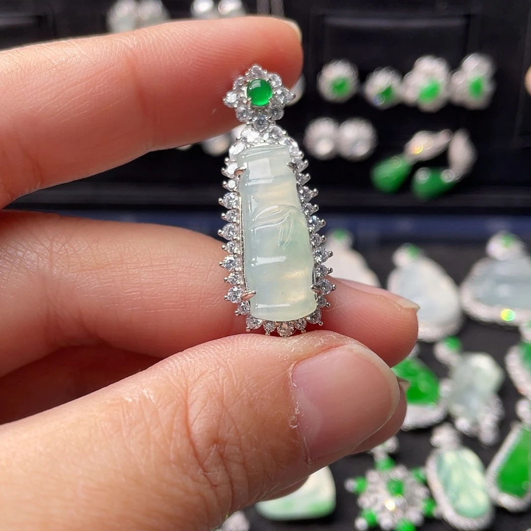 翡翠银S925镶嵌吊坠(不含链)