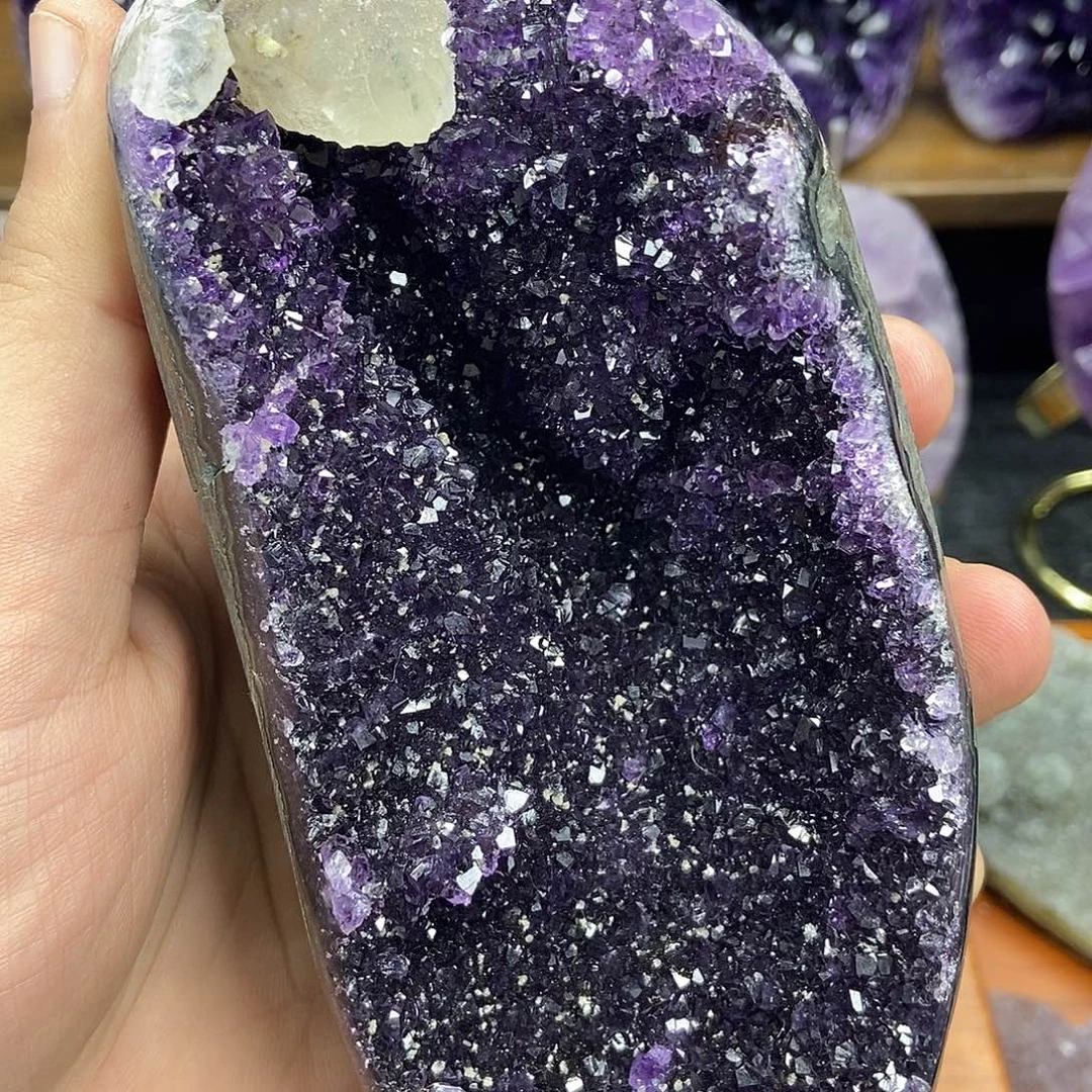 未镶嵌大型摆件（非配饰）紫晶