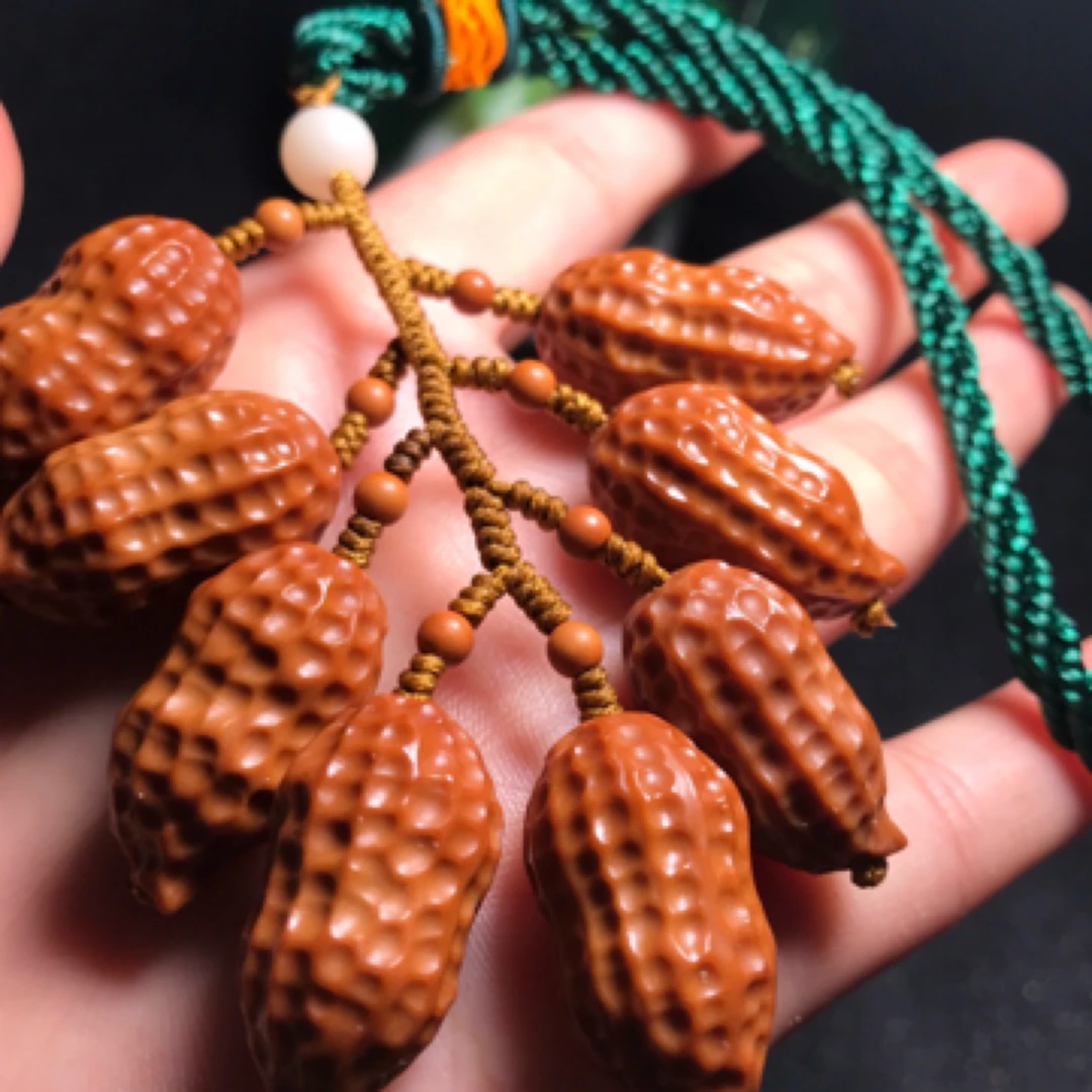 橄榄核雕刻花生手把件吊坠挂件尺寸1.35*2.4cm文玩老油核多子多福