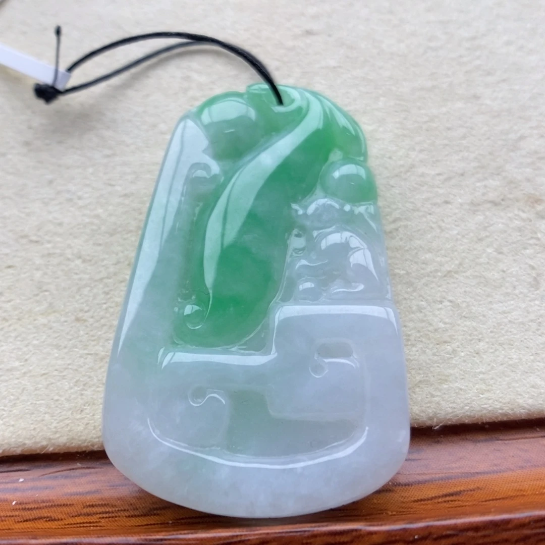 翡翠未镶嵌颈饰吊坠21