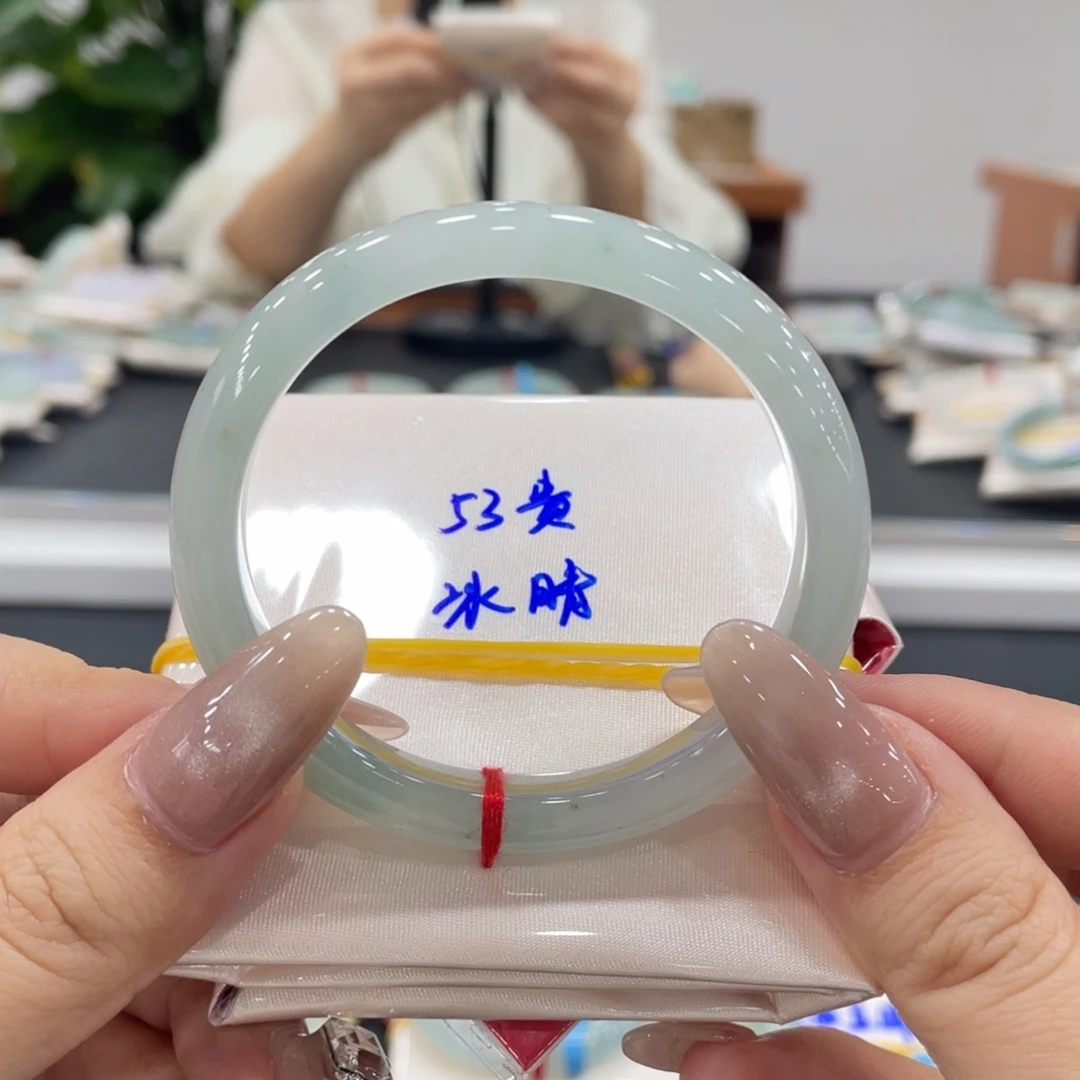 未镶嵌手镯翡翠缅甸天然翡翠手镯