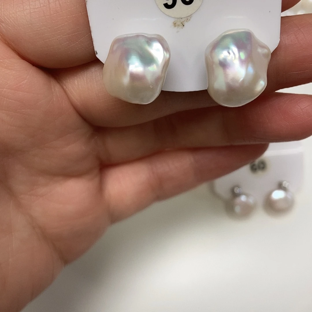 银S925镶嵌淡水珍珠耳饰