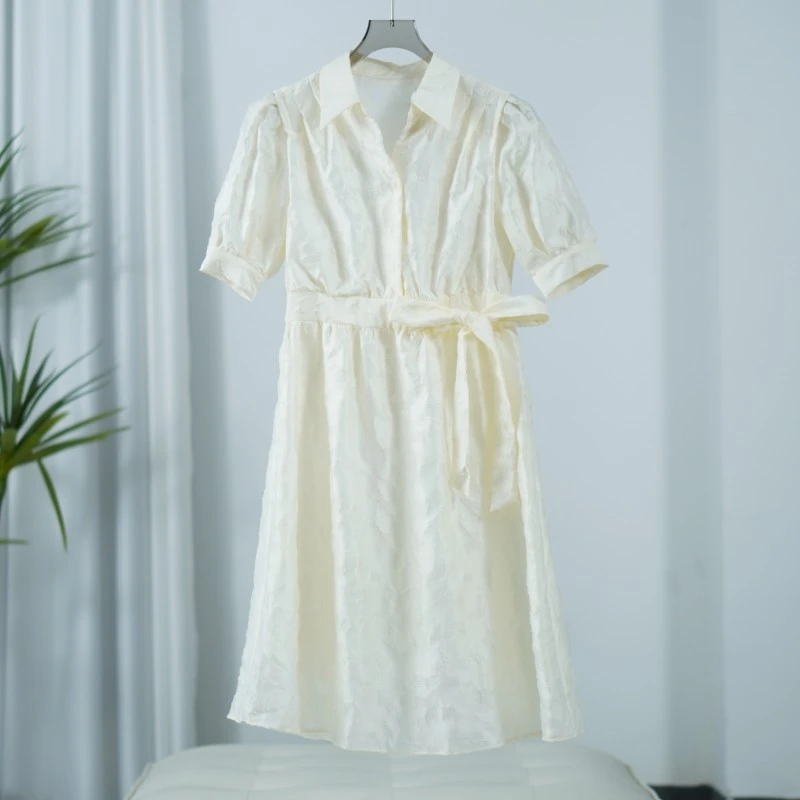 LI丽系列  Y277-1  女装春夏提花翻领连衣裙白色C79356011