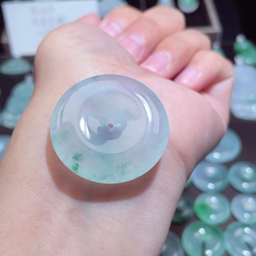 颈饰未镶嵌翡翠扣子