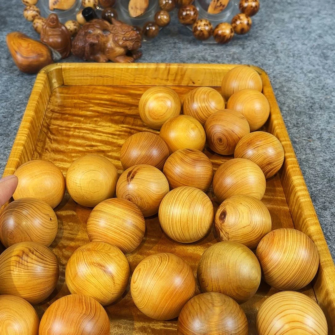 柏木（崖柏）金底太行保健球4.0一对