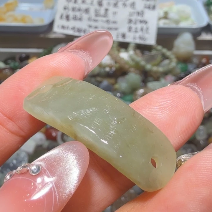 和田玉未镶嵌珠宝半成品