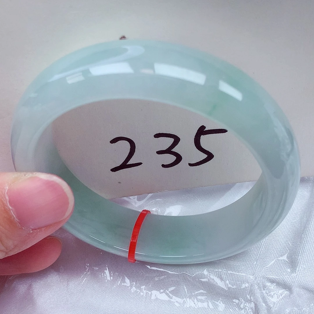 翡翠未镶嵌手镯翡翠