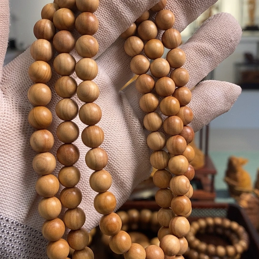 无事牌檀香木老东加0.8/108手串