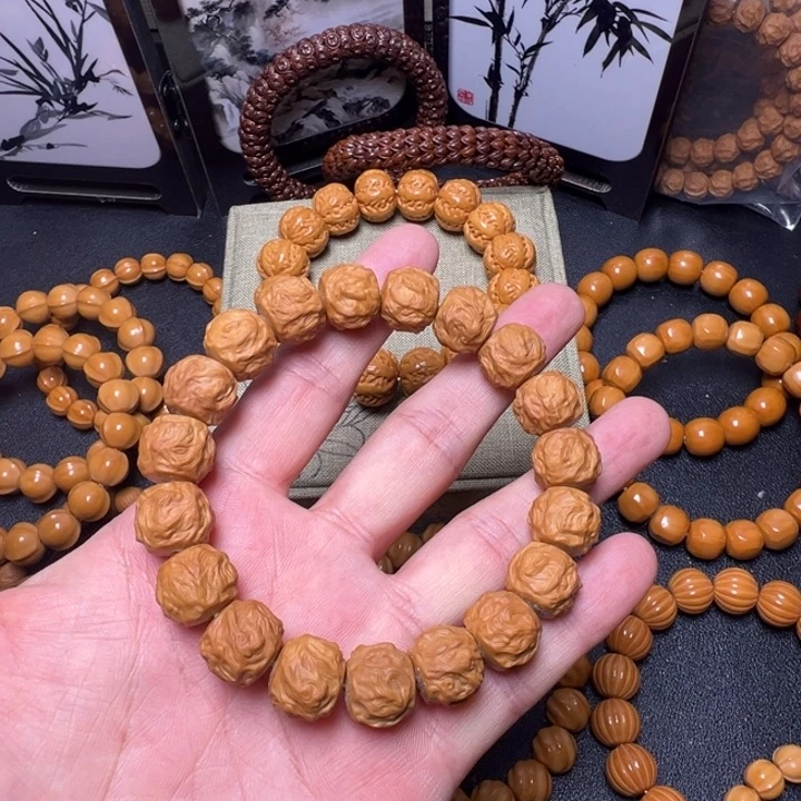 猴头核桃手串大龙蛇