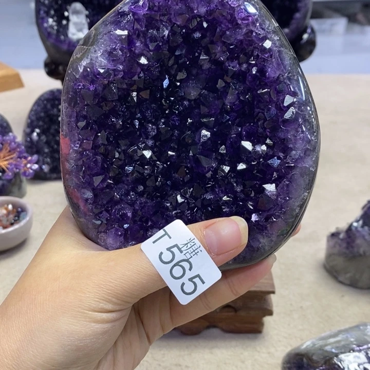 大型摆件（非配饰）未镶嵌水晶