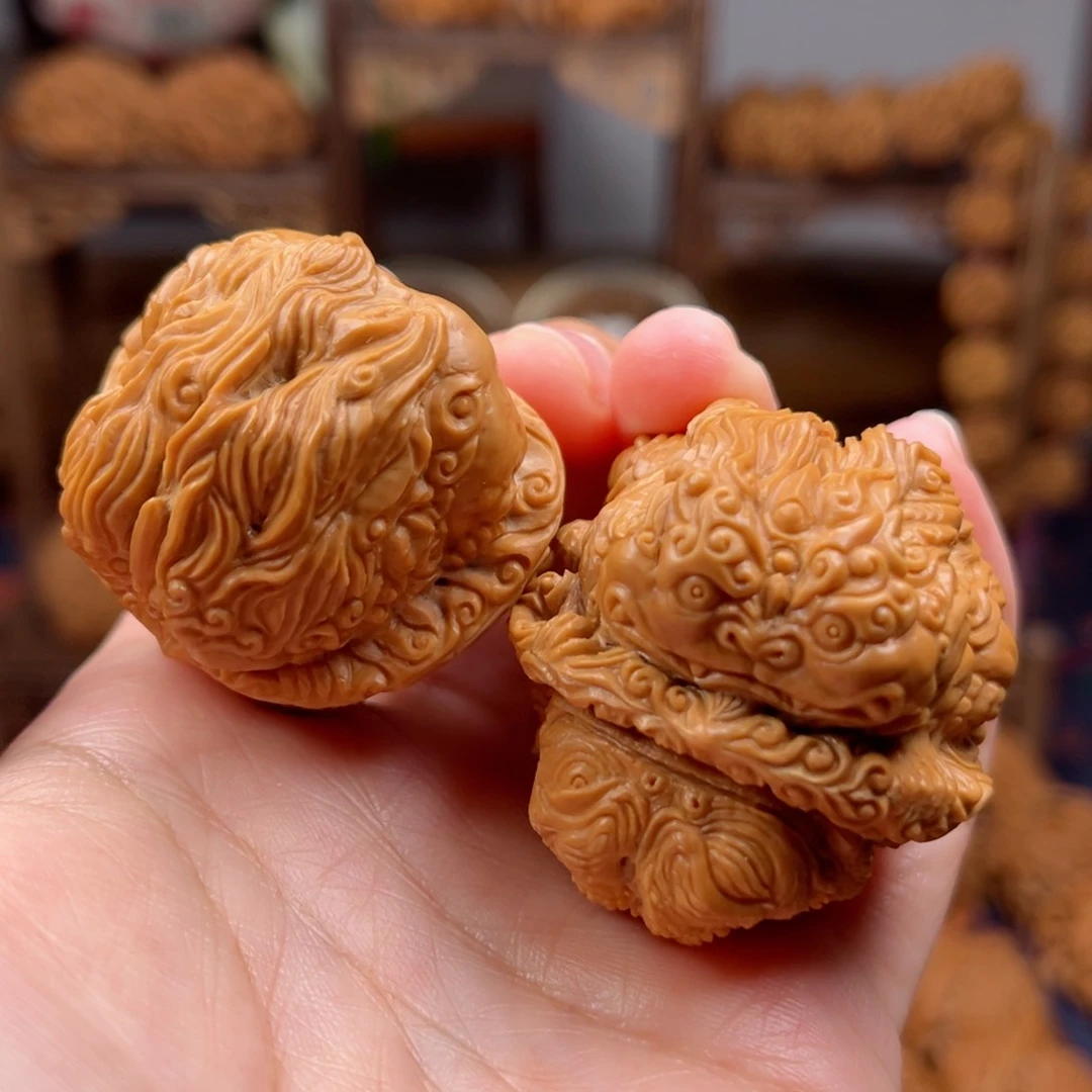 核桃把件貔貅金蟾