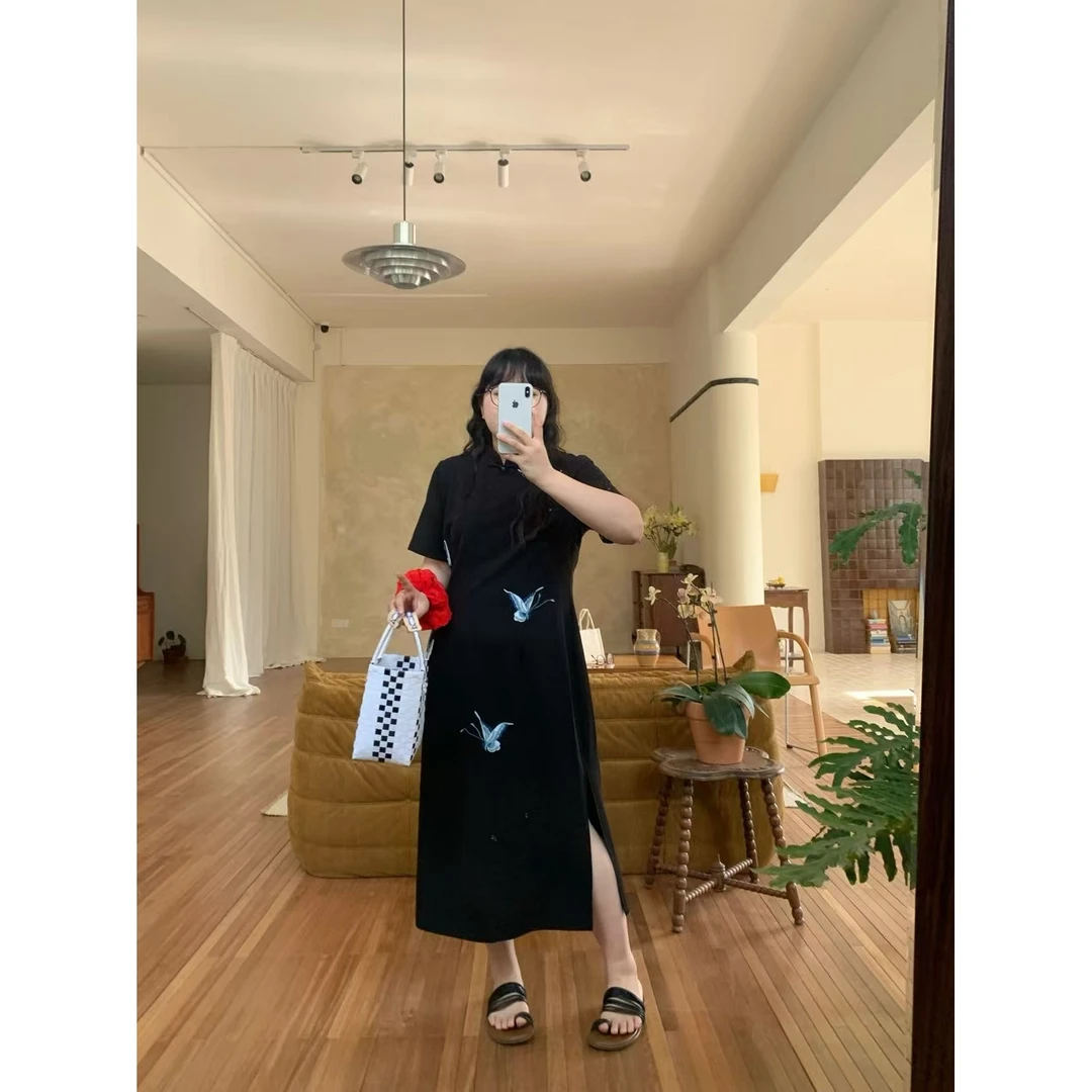 56409【蝶语】新中式改良旗袍国风蝴蝶刺绣修身开叉黑色连衣裙