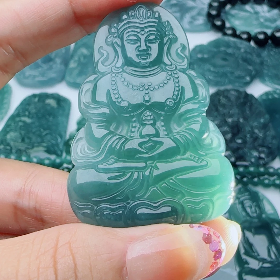 颈饰未镶嵌翡翠多样性发货天然的A货翡翠
