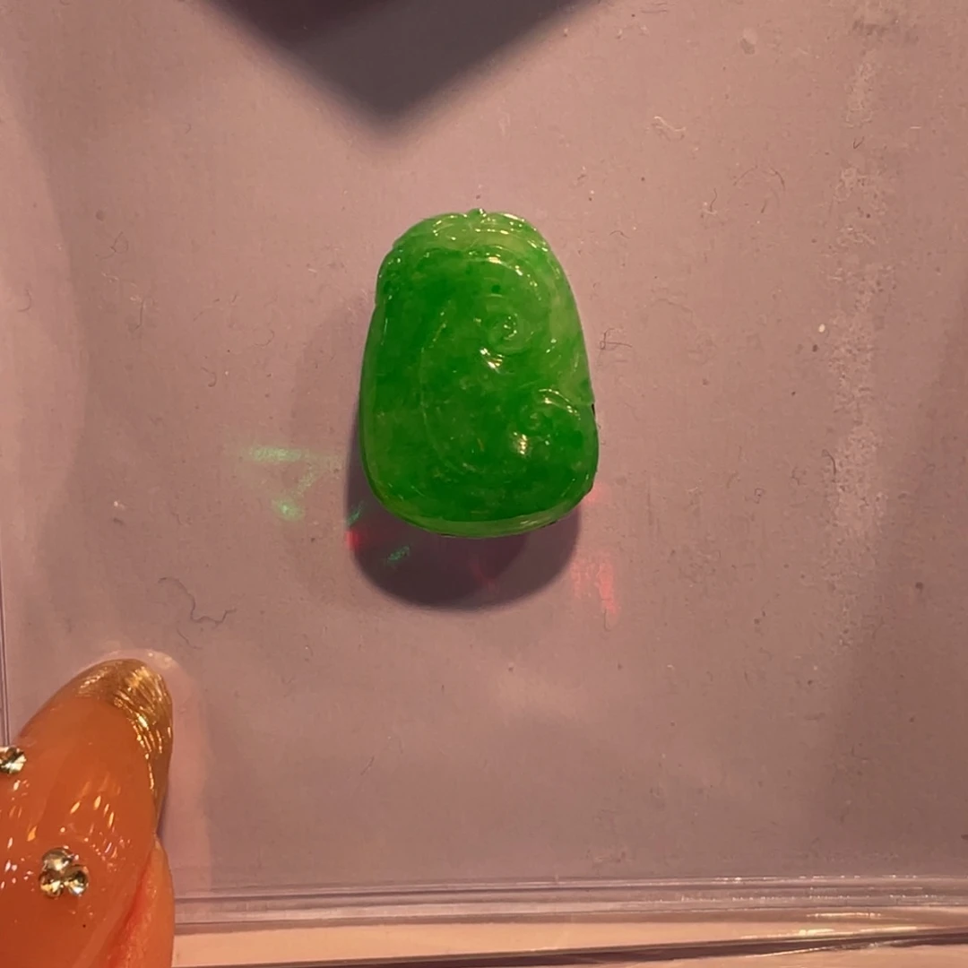 颈饰未镶嵌翡翠如意