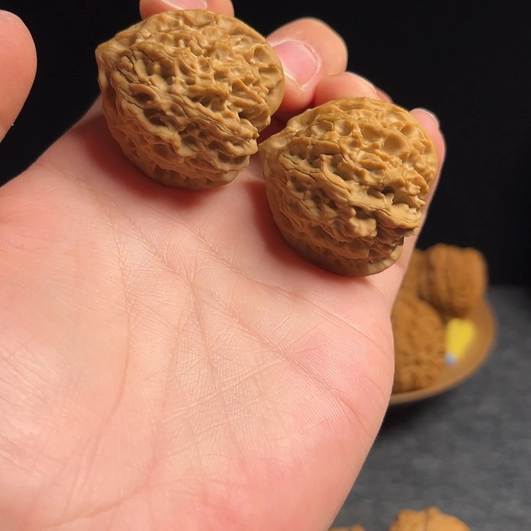 吊坠文玩核桃37火麒麟