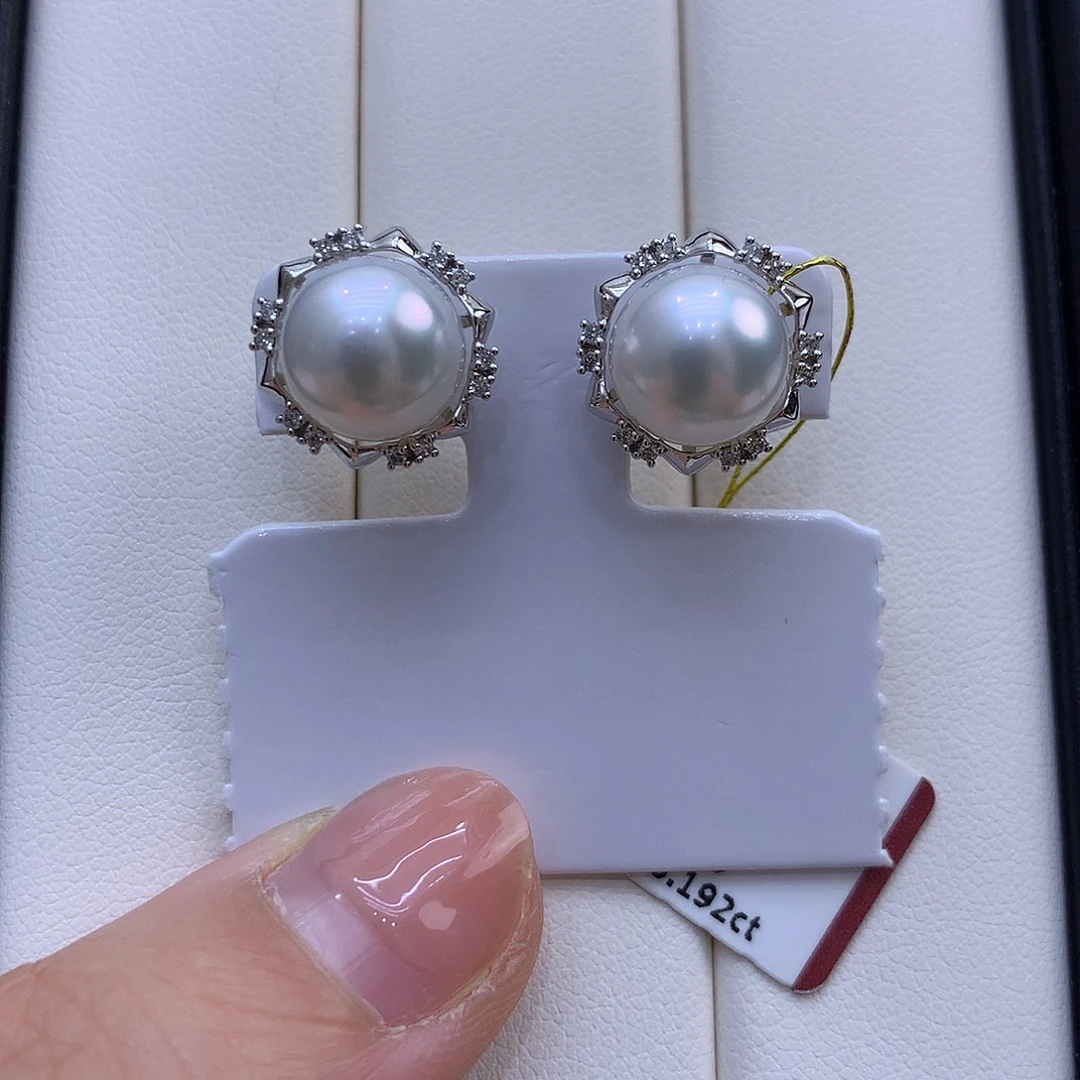 海水珍珠耳饰18K金镶嵌澳白
