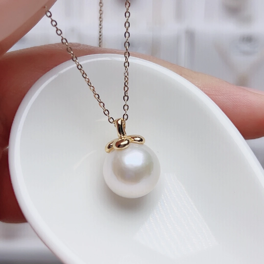 淡水珍珠吊坠(赠链)未镶嵌