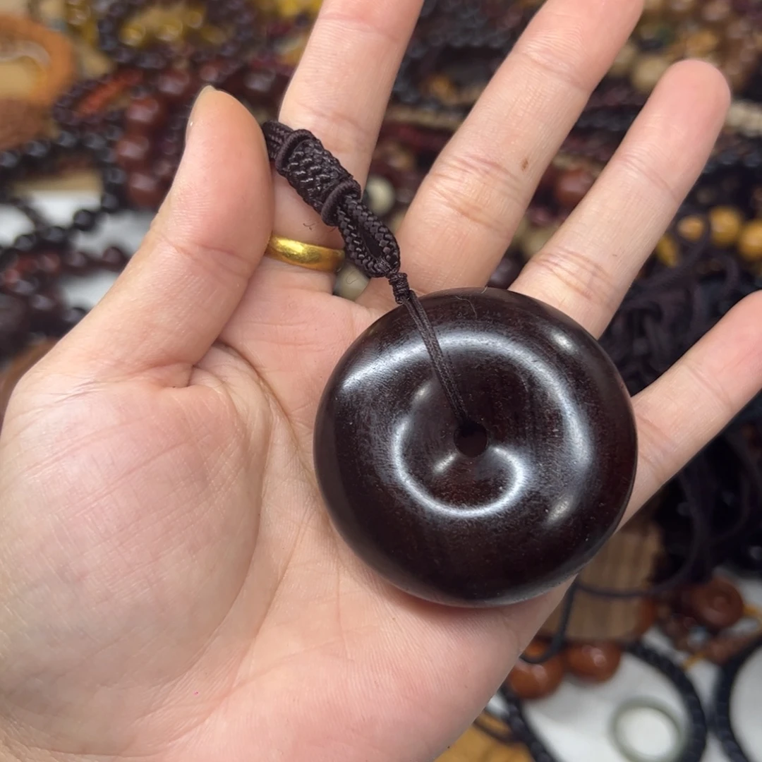 维腊木（绿檀）无事牌