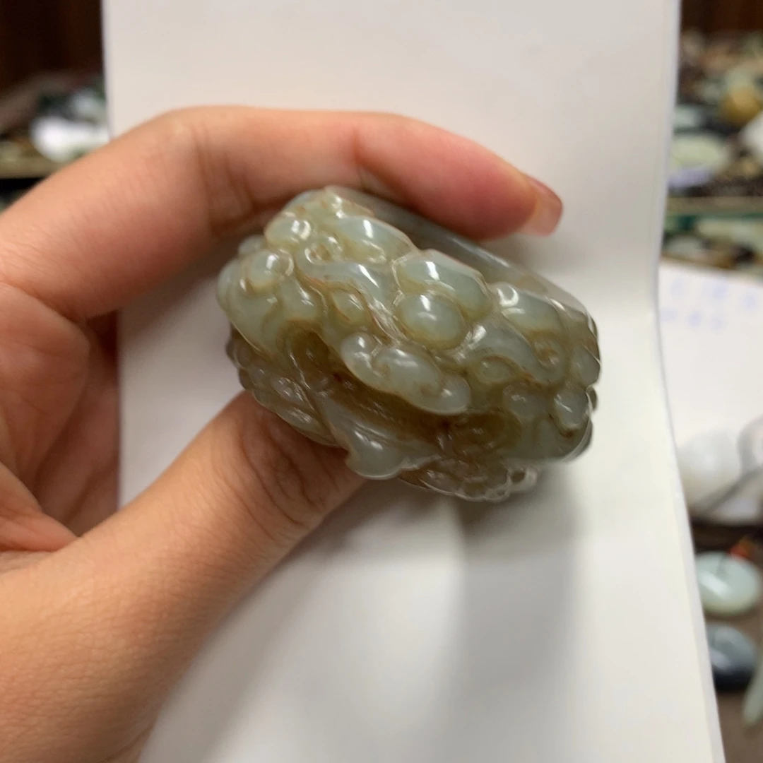 和田玉（糖玉）未镶嵌颈饰