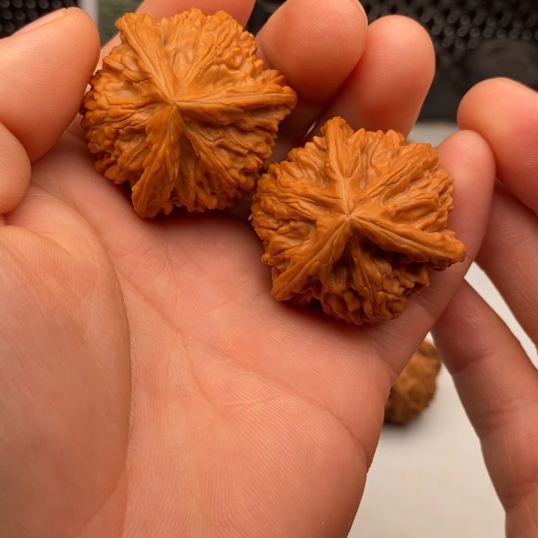 把件文玩核桃39文山三棱