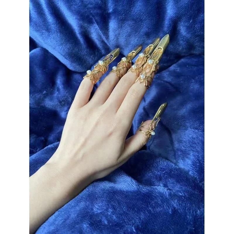 女子中式宫廷汉服古风指甲戒指2025新款时尚护甲指套金属舞蹈美甲