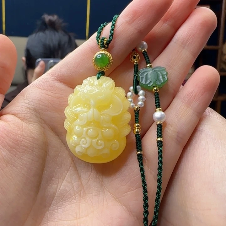 蜜蜡吊坠(赠链)未镶嵌