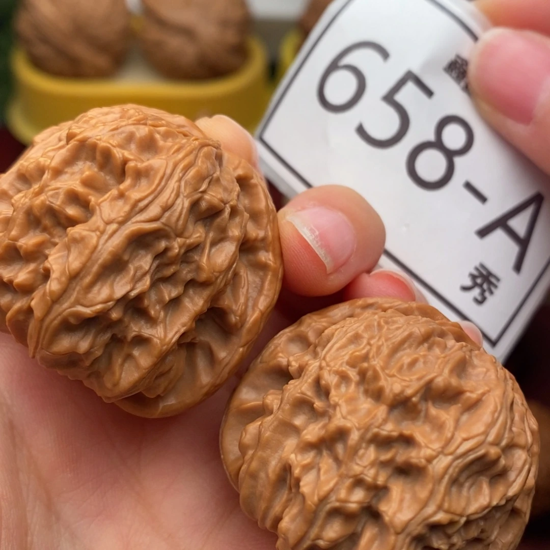 文玩核桃把件白狮子40……