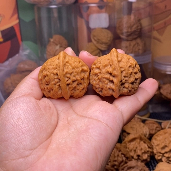 手串/手链核桃玉枕狮子头39