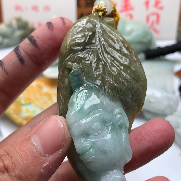翡翠未镶嵌颈饰保真天然a货翡翠
