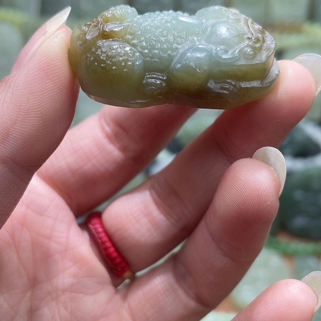 和田玉未镶嵌吊坠(不含链)