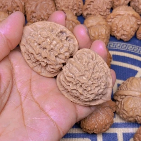【闪购商品】文玩核桃吊坠夏*凡官帽42