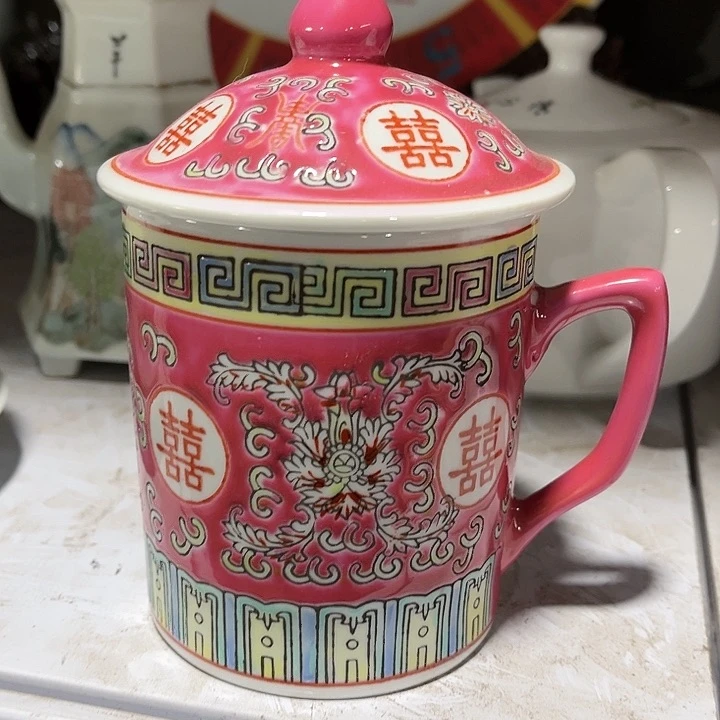 瓷片景德镇陶瓷杯子。