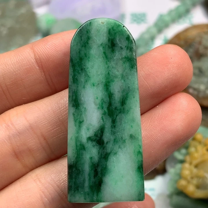 未镶嵌定制翡翠翡翠