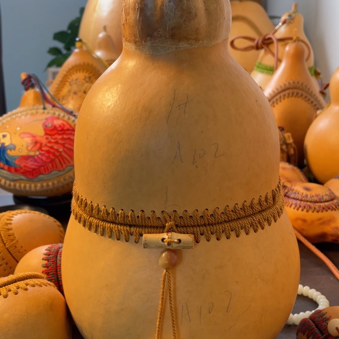 瑕疵福利葫芦包包